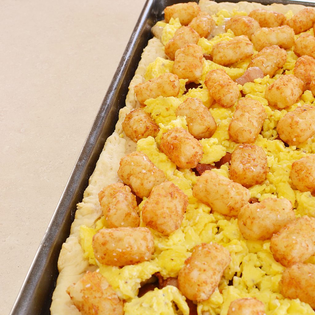 Biscuits and Gravy Breakfast Pizza