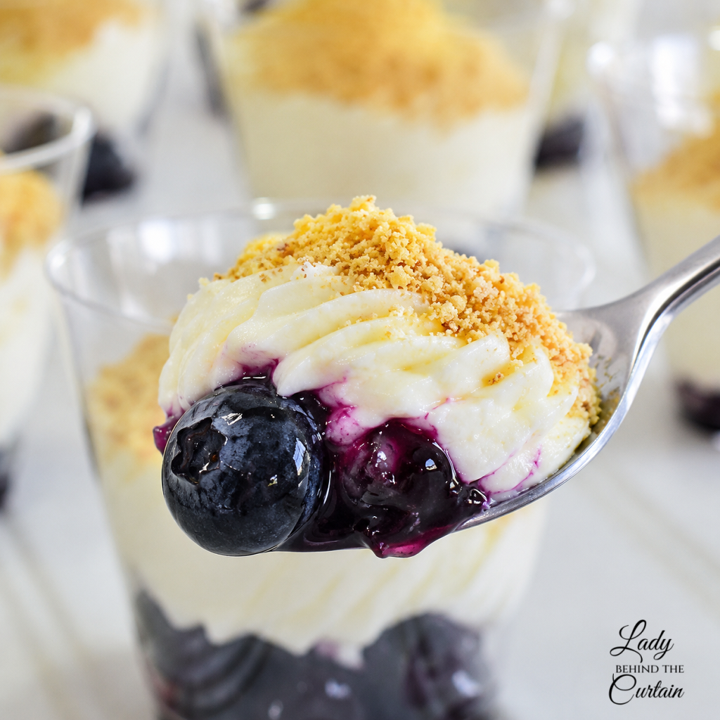 No-Bake Blueberry Cheesecake Cups