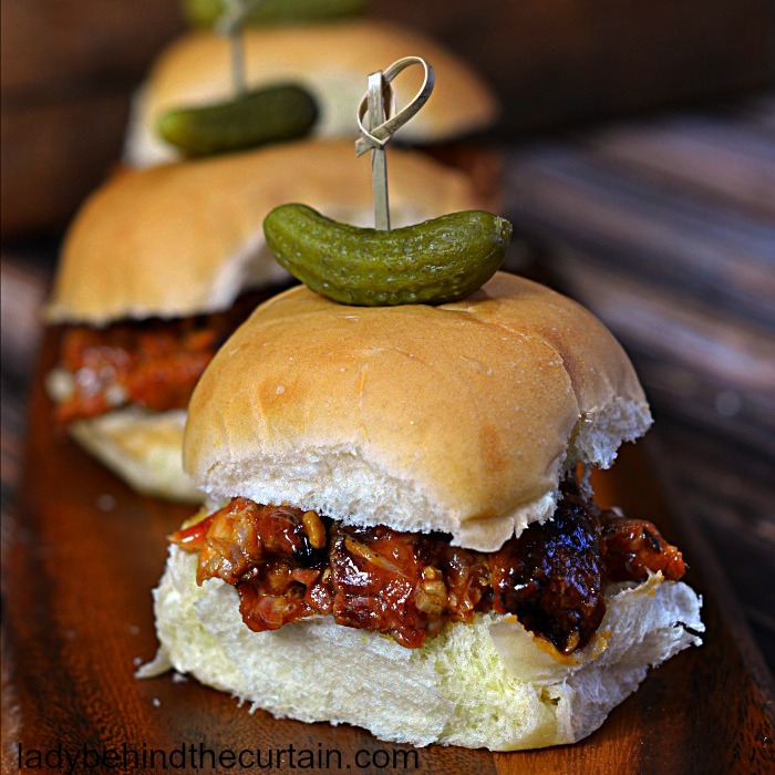 Spicy Grilled Pork Sliders | game day food, pork appetizer, smoked pork, barbecue sauce recipe