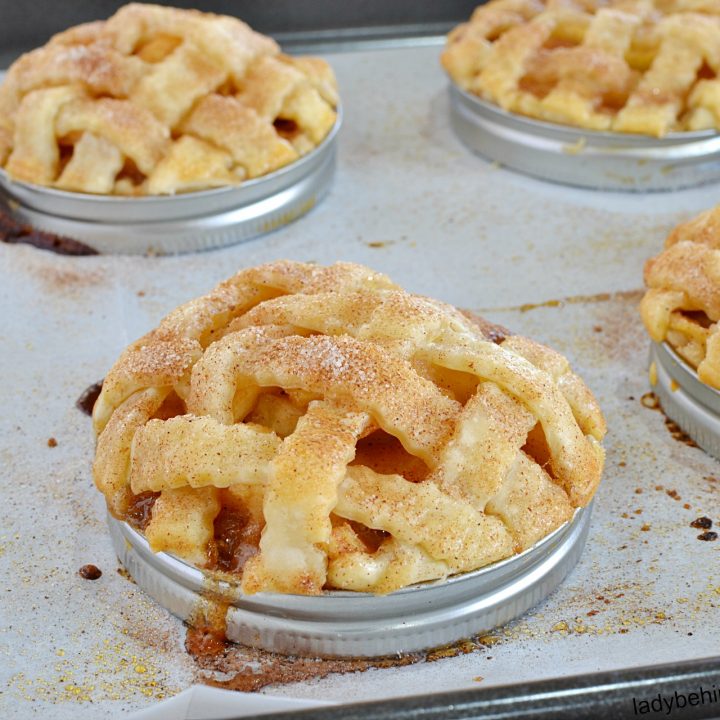 Mason Jar Lid Apple Pies