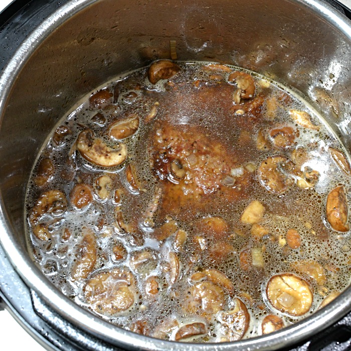 Instant Pot Mushroom Beef Recipe