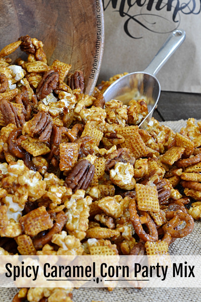 Spicy Caramel Corn Party Mix