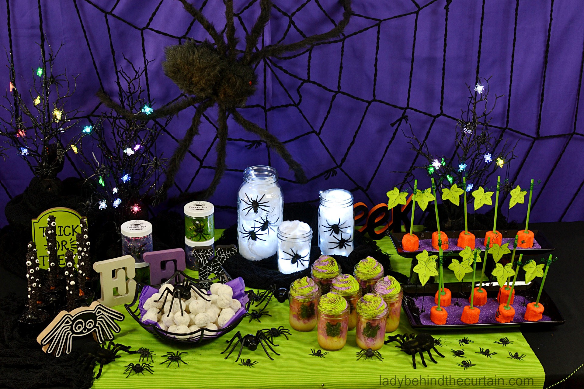 Spider Themed Halloween Dessert Table