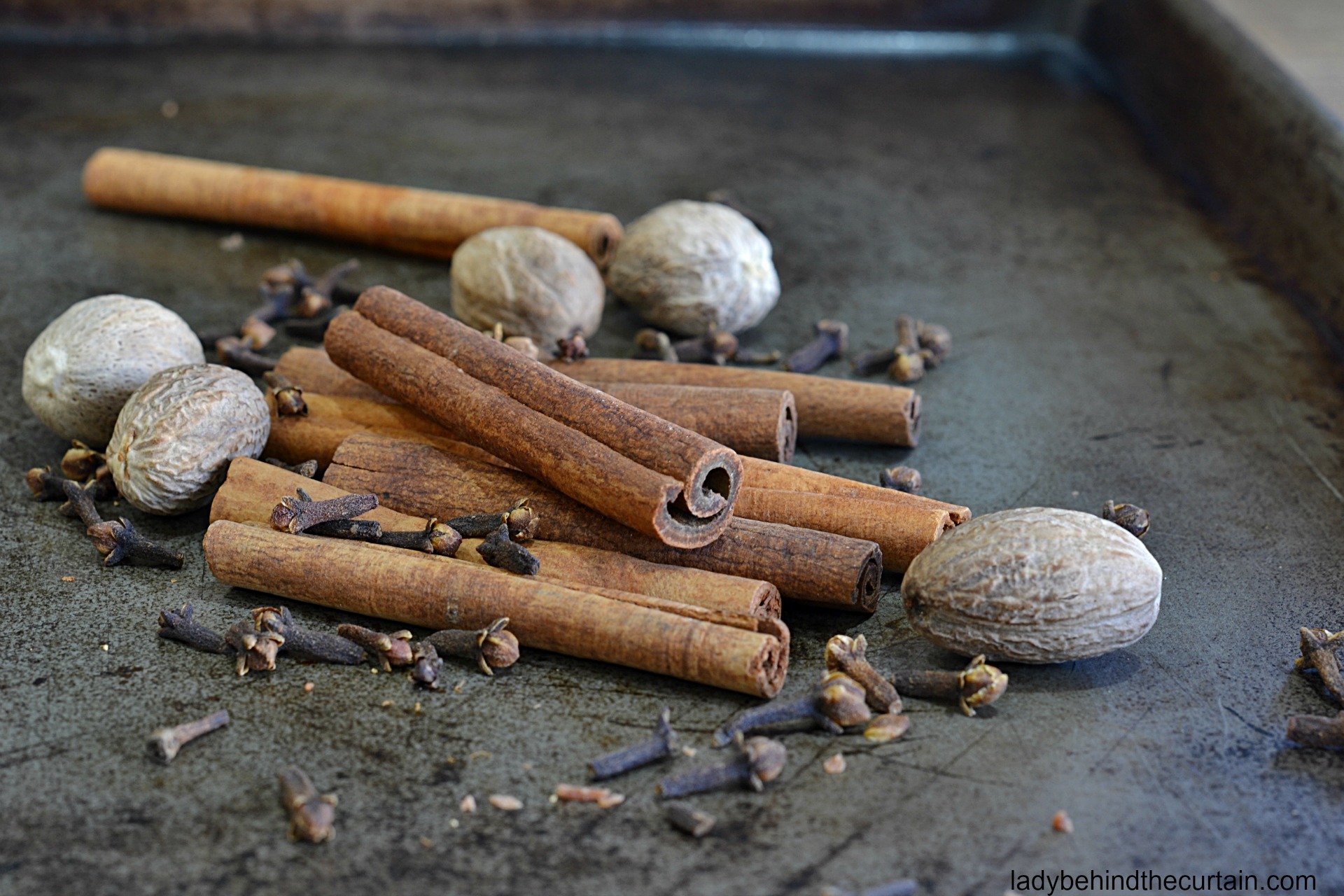 The Ultimate Baking Spice Mix