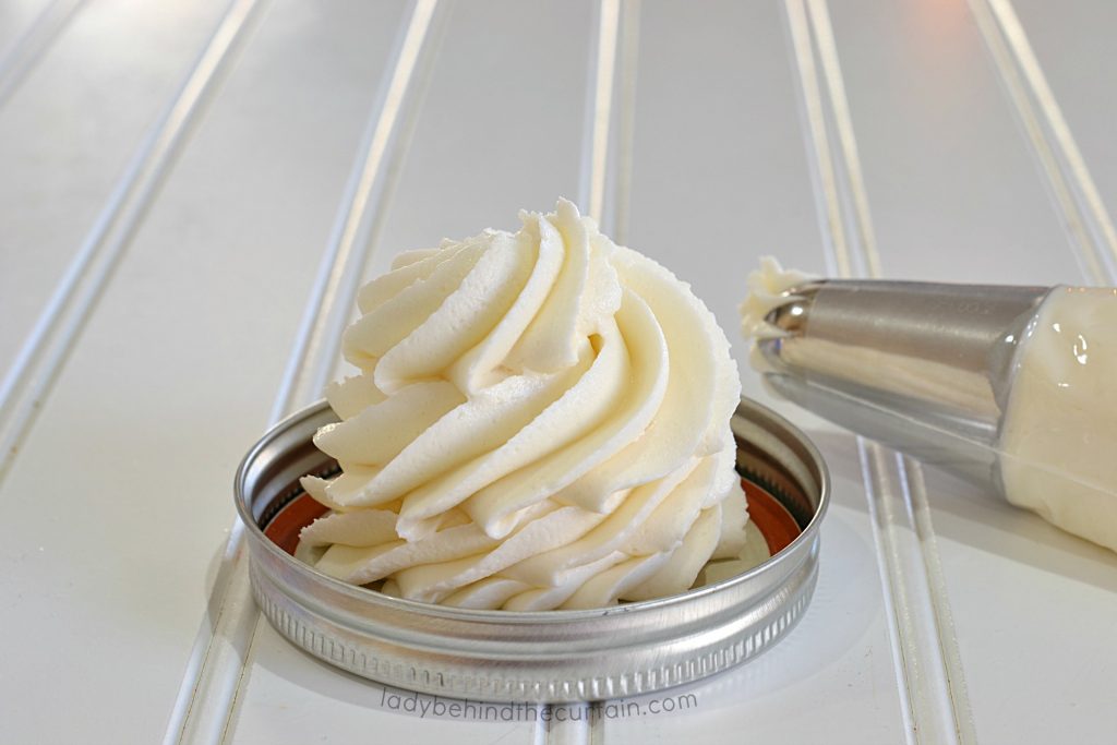 Vanilla Butter Frosting, bake sale, cupcakes, easy recipe, potluck recipe