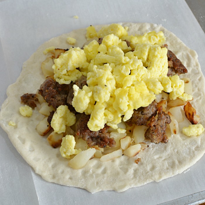 Sausage and Egg Breakfast Pockets