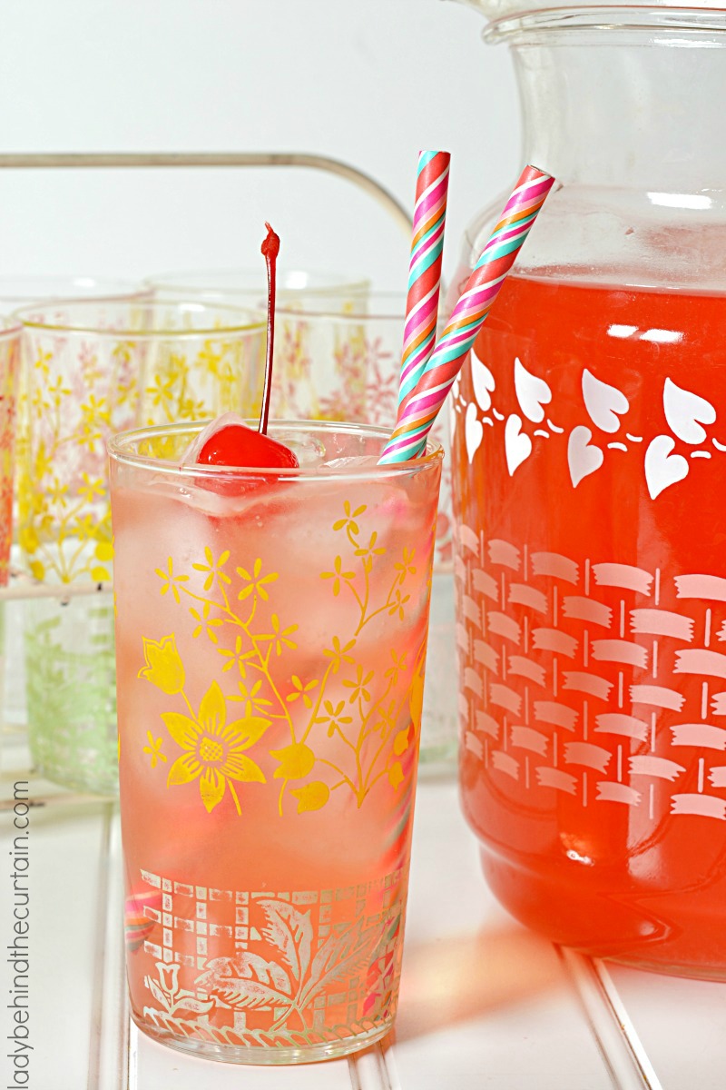 Summertime Homemade Pink Lemonade Recipe
