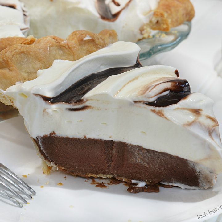 Easy No Fail Chocolate Cream Pie