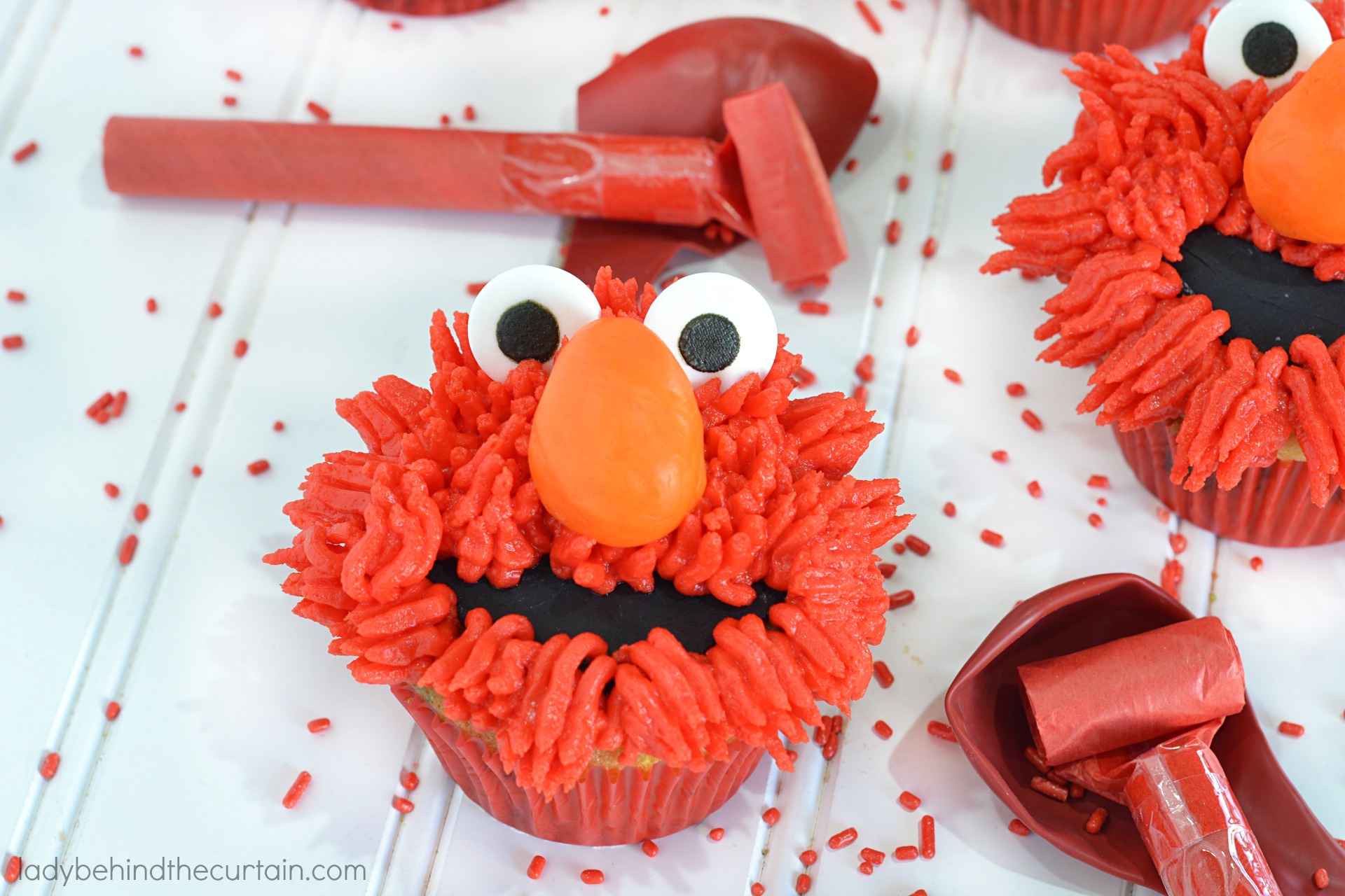 Elmo Vanilla Birthday Party Cupcakes