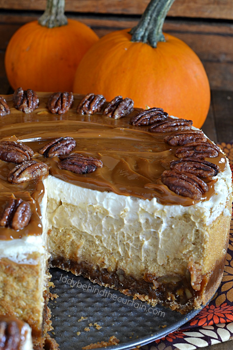 Pecan Pie Pumpkin Cheesecake