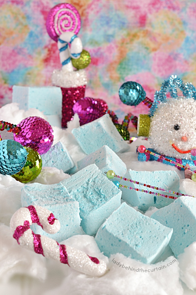 Easy to Make Homemade Cotton Candy Flavored Marshmallows