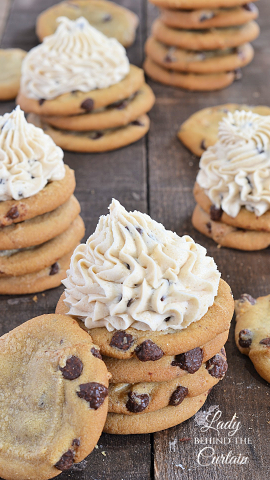 Chocolate Chip Cookie Dough Frosting