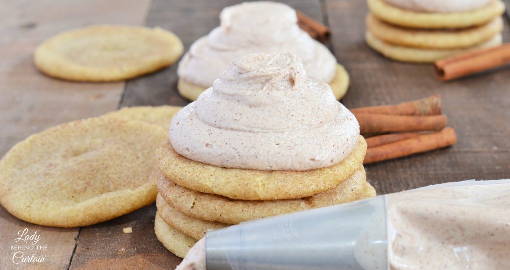 Snickerdoodle Cookie Dough Frosting