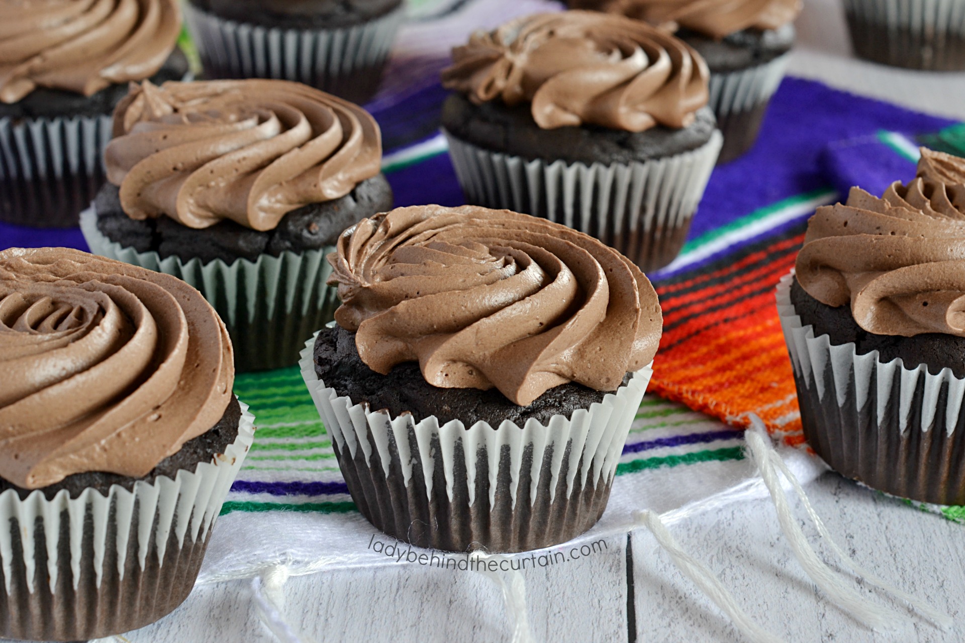 Dark Chocolate Strawberry Cupcakes