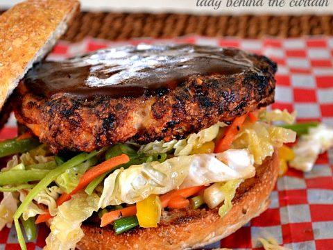 Pad Thai Chicken Burgers
