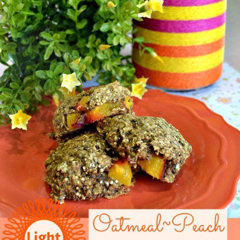 {Light} Oatmeal Peach Snack Cookies