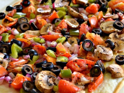 Light Vegetable Pizza