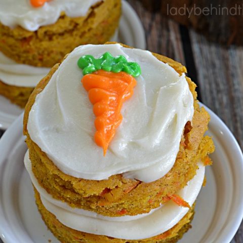 Mini Carrot Cakes