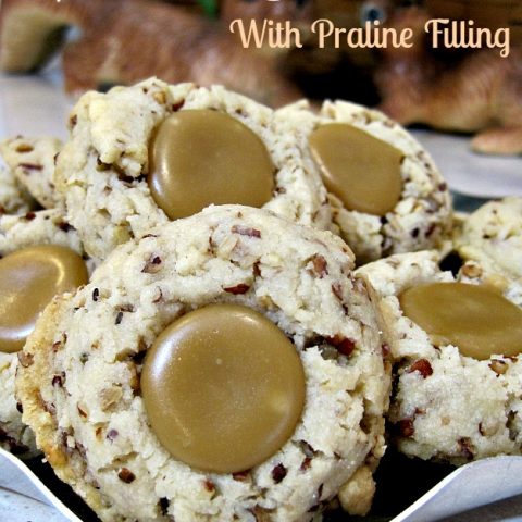 Pecan Sandies with Praline Filling