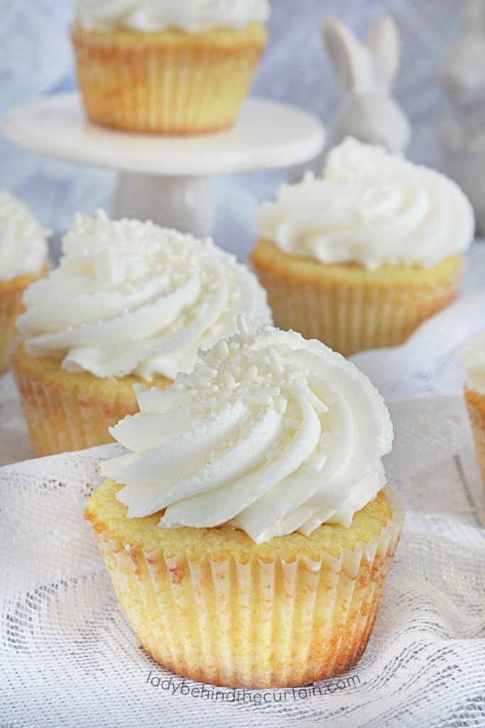 Classic White Cake Wedding Cupcakes