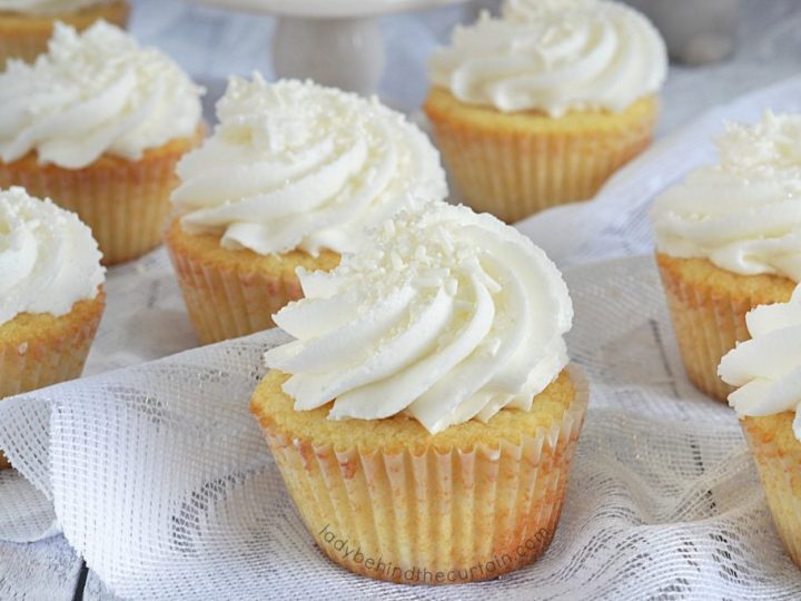 Classic White Cake Wedding Cupcakes
