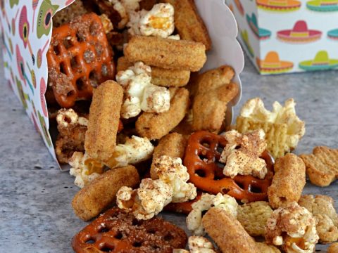 Fiesta Churro Party Mix