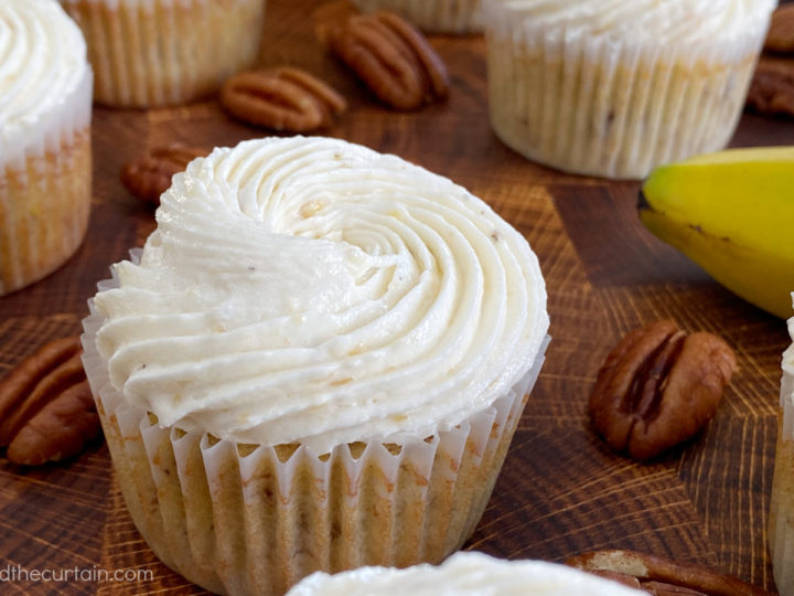Hummingbird Cupcakes