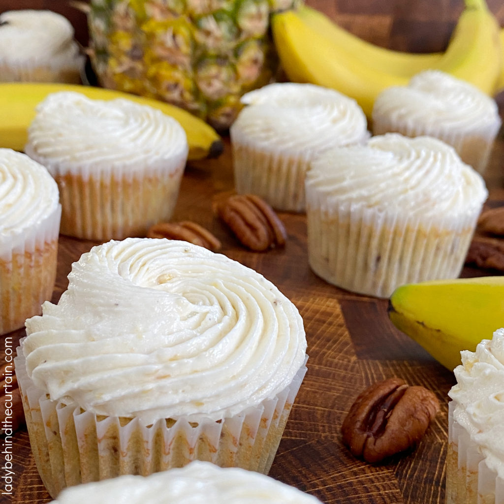 Hummingbird Cupcakes