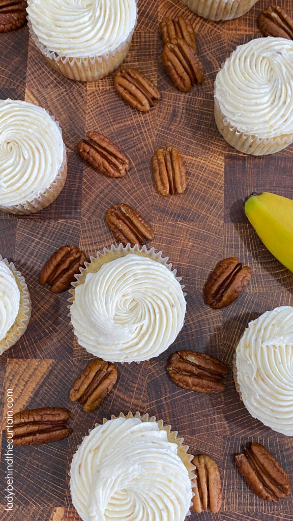 Hummingbird Cupcakes