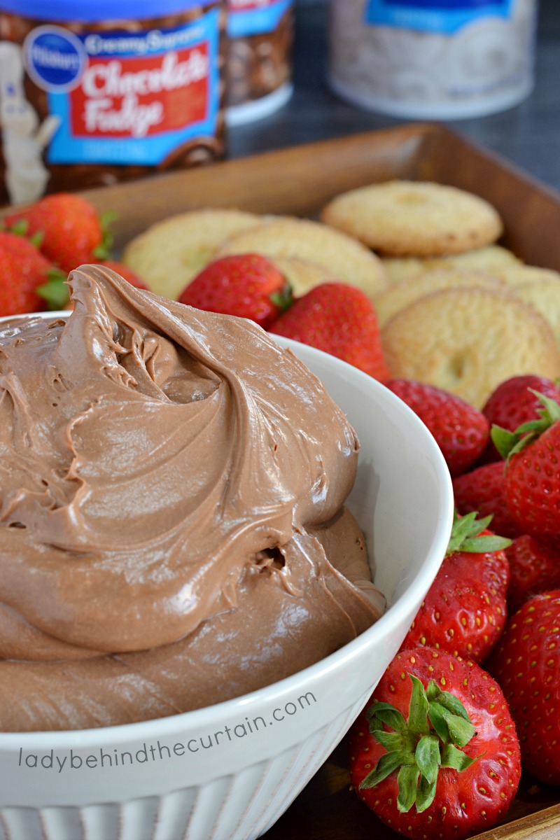 Canned Frosting Chocolate Dip