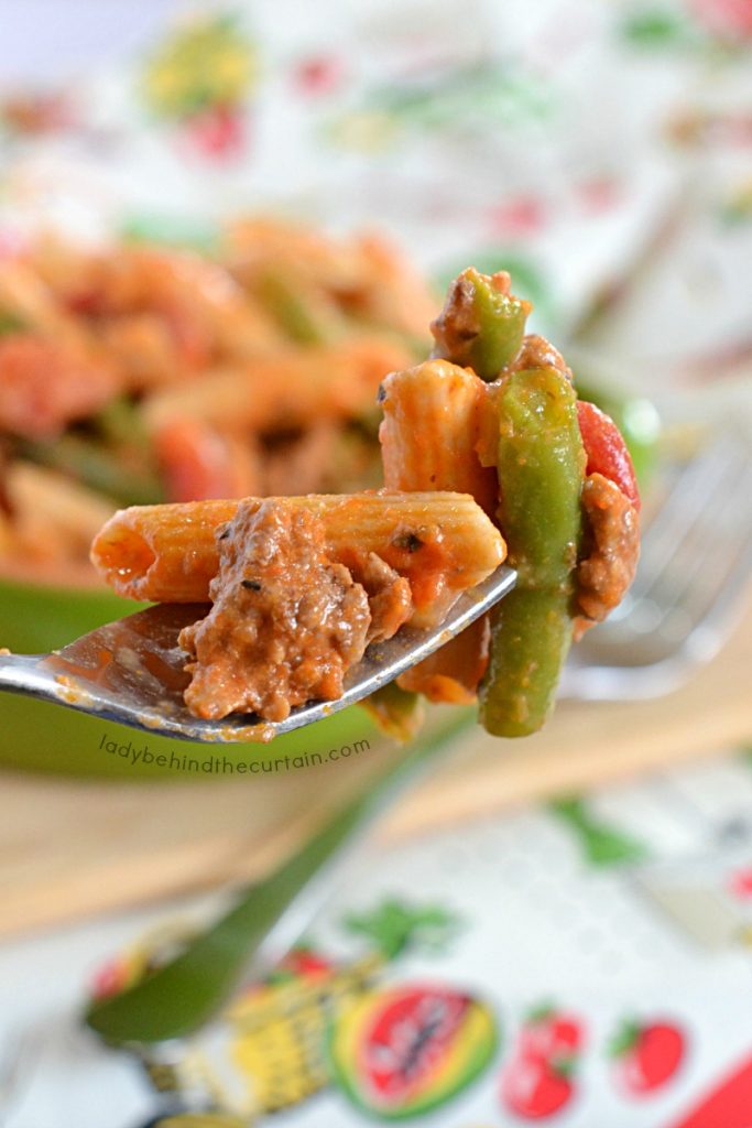 Light Red Pepper and Beef Pasta