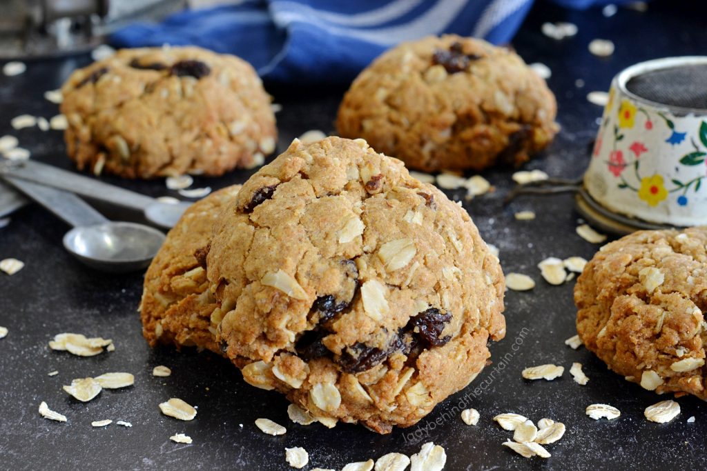 Peanut Butter Oatmeal Breakfast Cookies