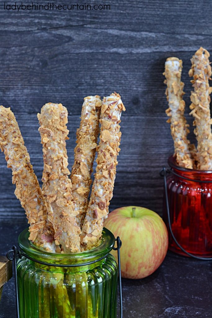 Apple Pie Decorated Pretzels