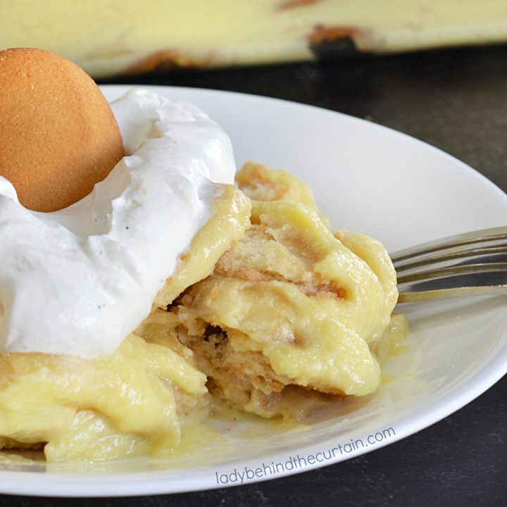 Old Fashioned Southern Banana Pudding Dessert