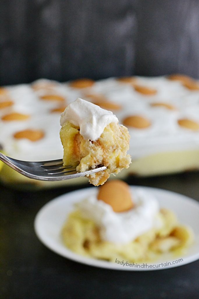 Old Fashioned Southern Banana Pudding Dessert