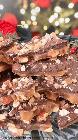 Pumpkin Spice Almond Roca