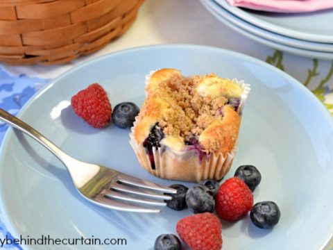 Berry Cheesecake Muffins