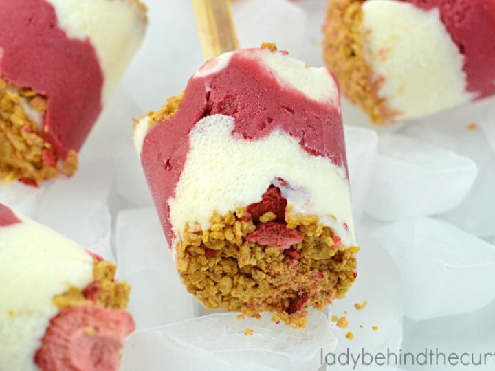 Berry Cream Crunch Pops