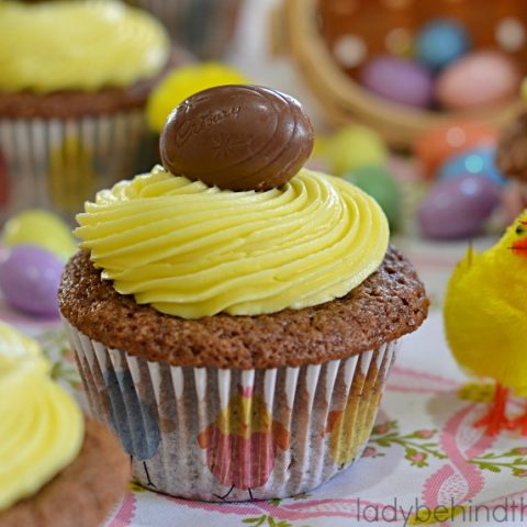 Cadbury Cream Filled Cupcakes