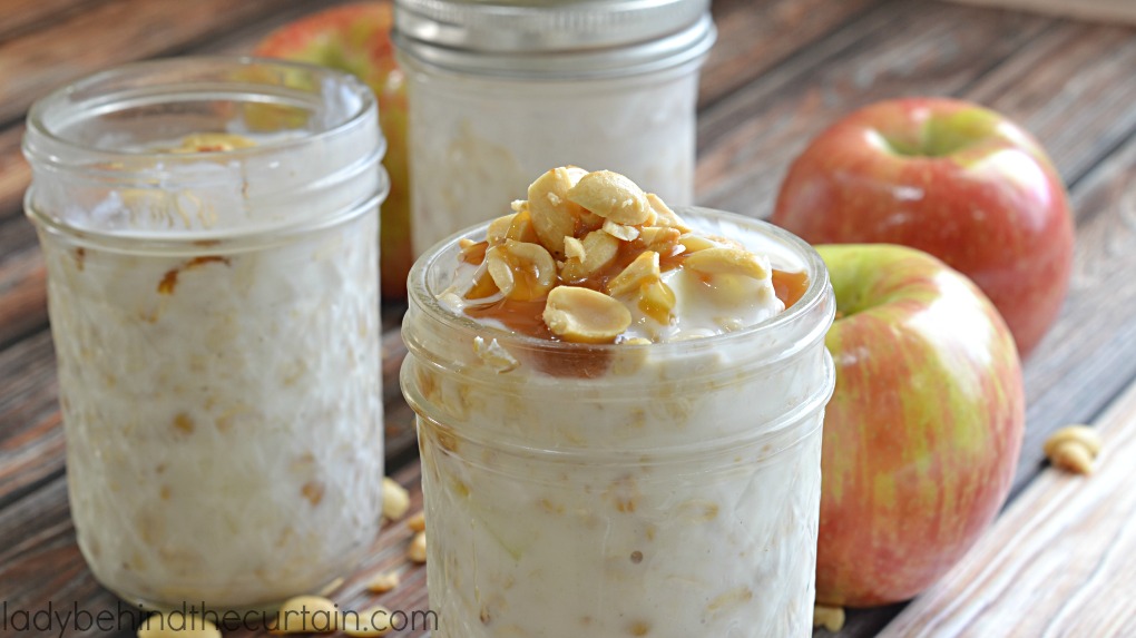 Caramel Apple Overnight Oatmeal