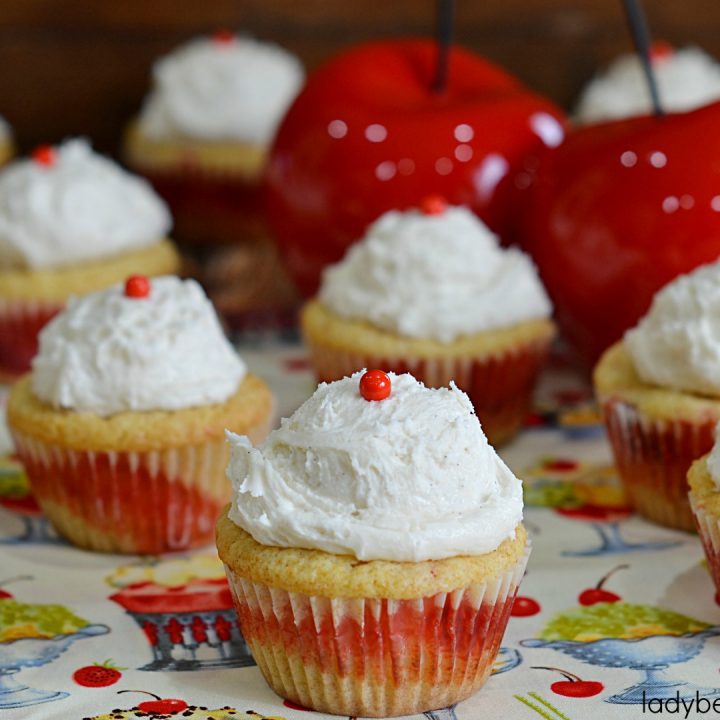 Cherry Cobbler Cupcakes