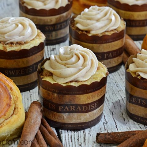 Cinnamon Roll Cupcakes