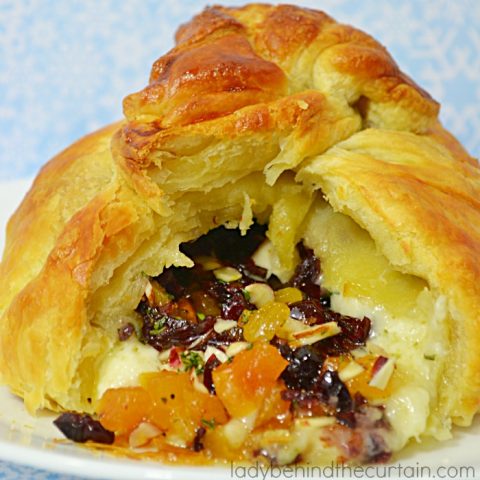 Cranberry Apricot Baked Brie