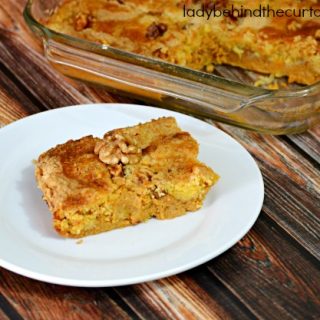 Easy Pumpkin Nut Dump Cake