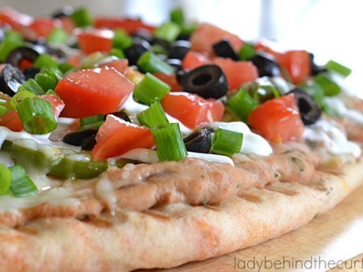 Grilled Hot Sauce Pizza