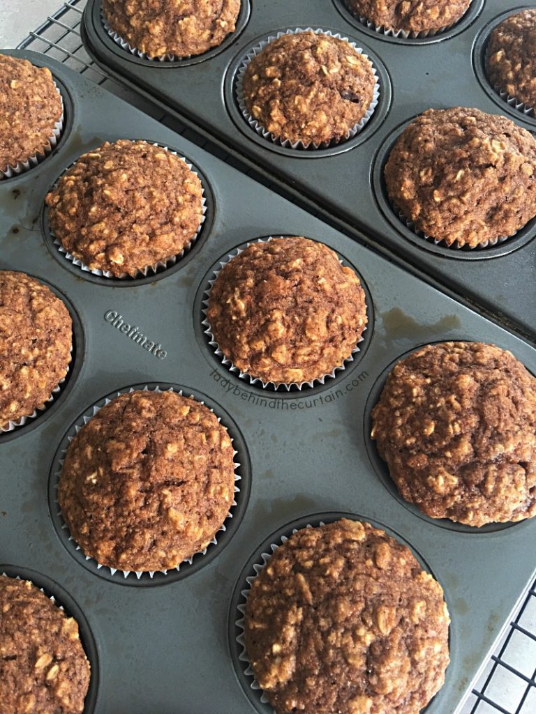 Low Fat Buttermilk Oatmeal Muffins