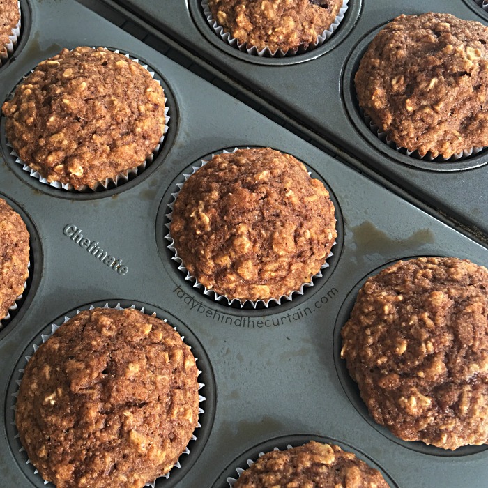 Low Fat Buttermilk Oatmeal Muffins