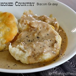 Old Fashioned Country Bacon Gravy