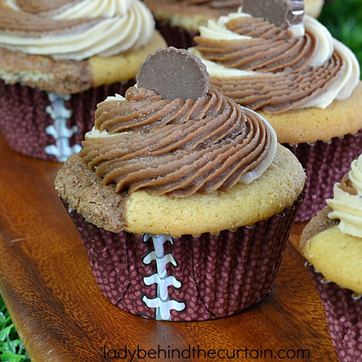 Peanut Butter Chocolate Twist Cupcakes