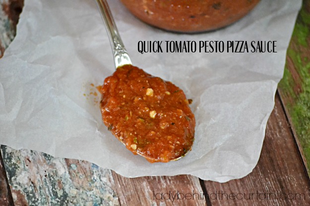 Quick Tomato Pesto Pizza Sauce